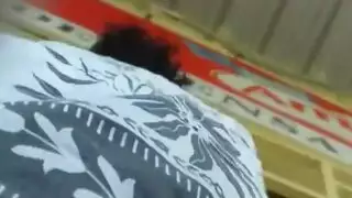 زوجت بهلواني في السيرك سراويل مثيرة