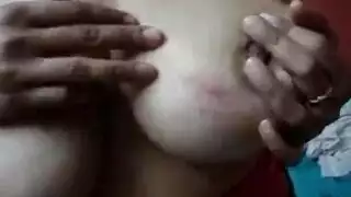 فتاة هندية ممتلئة الجسم تمارس الجنس بقوة في تجميعية إكس إكس إكس