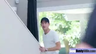 شاب عازب وخالته المحرؤمه