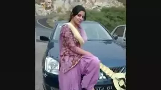 فتاة جنوب آسيوية محجبة تمارس الجنس بقوة مع عربي، تبكي من المتعة