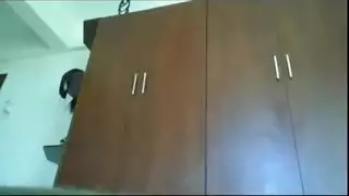 ام تكول بينها تعال نيجني