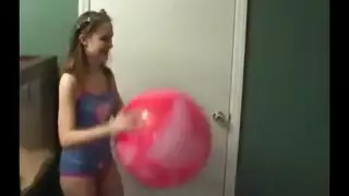 مجموعة صور إباحية: نساء ناضجات عاريات يستعرن شوقًا