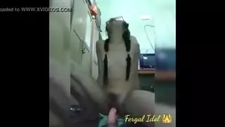 تدليك الآسيوية قناع أحمر الشعر